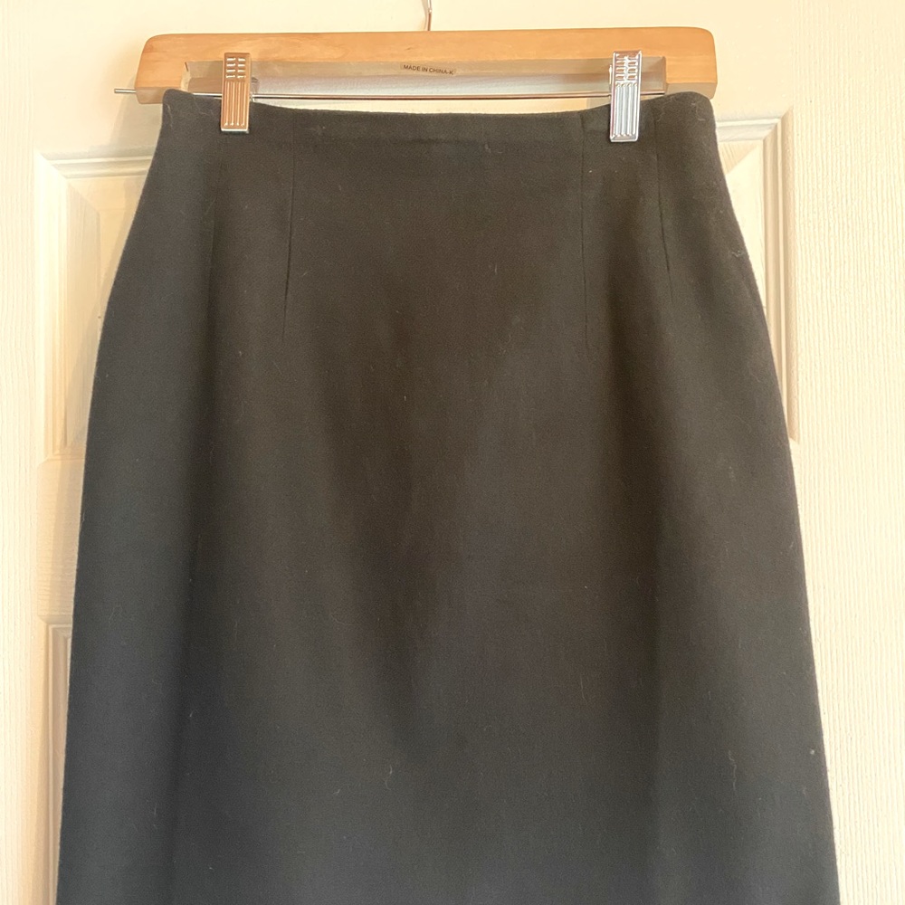 W's Savannah 100% Wool Lined Black Skirt Size 8